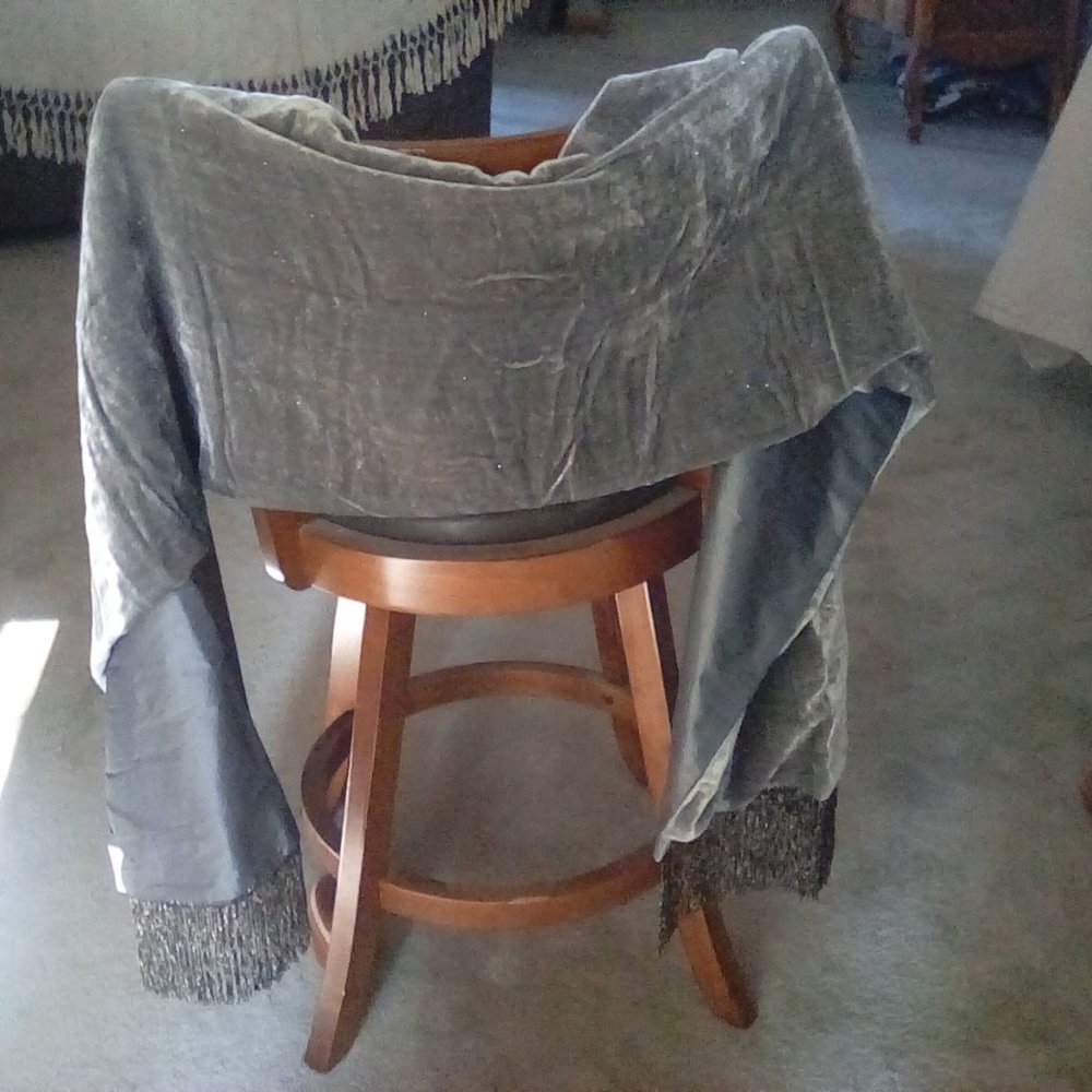 NWT Heyraud scarf/shawl